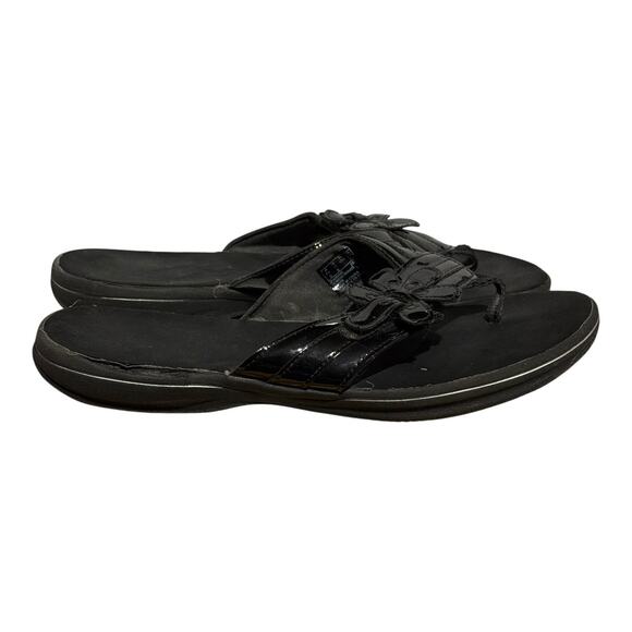 Clarks Shoes - Clarks Black Patent Leather Flower Thong Sandals Women's Size 8.5 Slip On